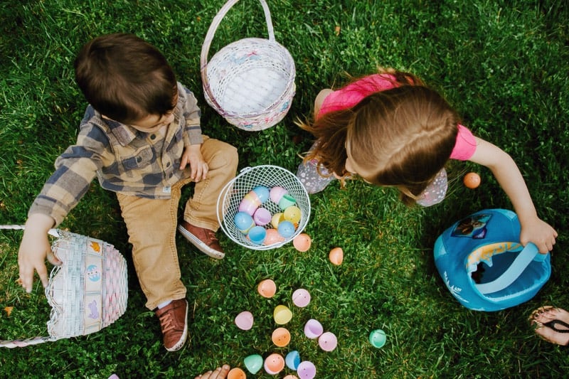 Two kids with easter egg baskets